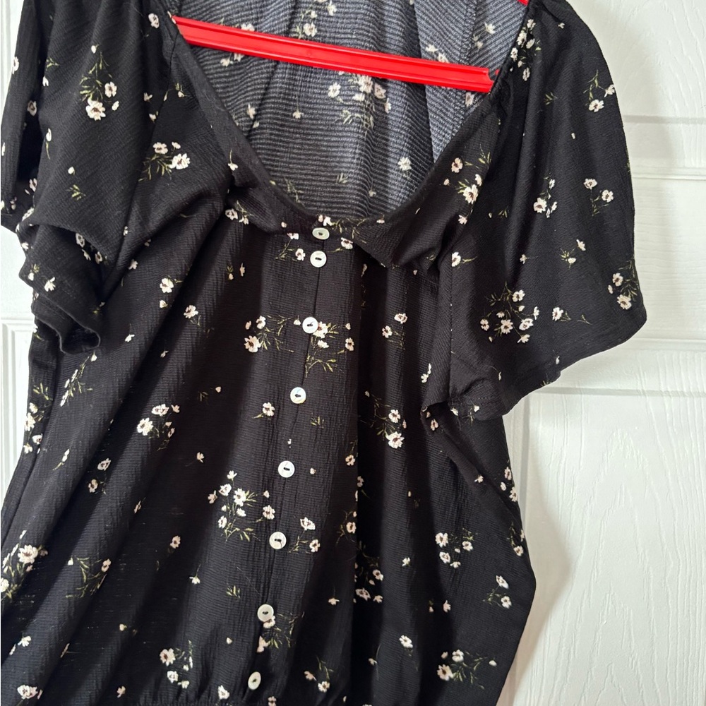 Eclipse Black and White Floral Top
